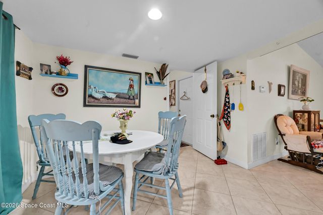 932 Starflower Avenue, Sebastian, FL 32958