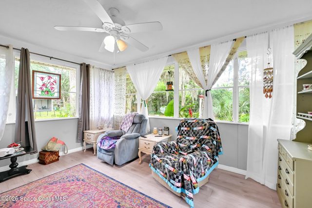 932 Starflower Avenue, Sebastian, FL 32958