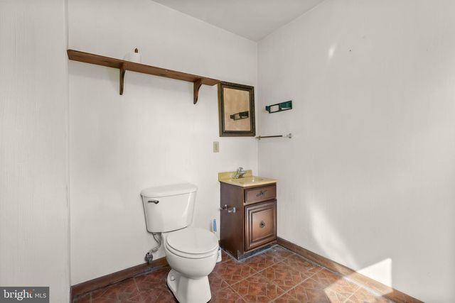 30 SUGARBOOT LN, Hanover, PA 17331