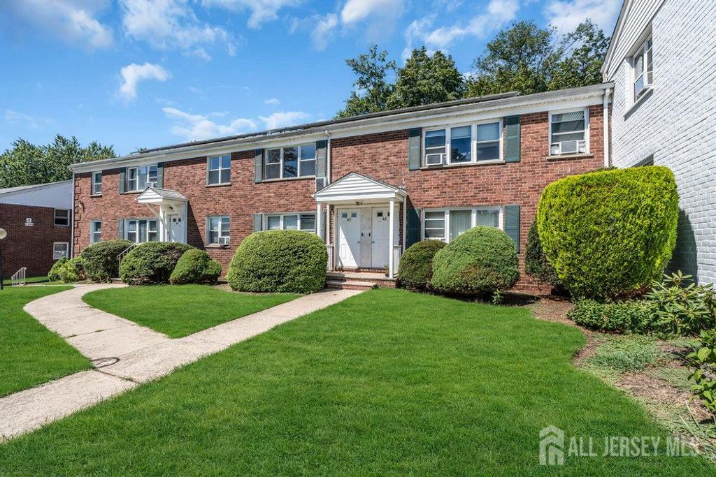 45-B Garfield Park, Edison, NJ 08837