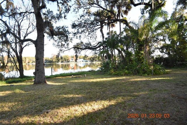 3606 RIVER GROVE DRIVE, Tampa, FL 33610