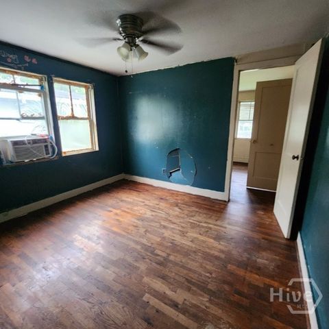 908 Bowden Street, Savannah, GA 31415