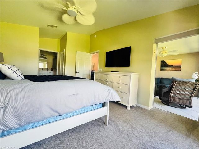 8073 Panther TRL 1404, Naples, FL 34113