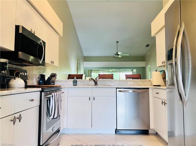 8073 Panther TRL 1404, Naples, FL 34113