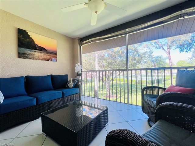 8073 Panther TRL 1404, Naples, FL 34113