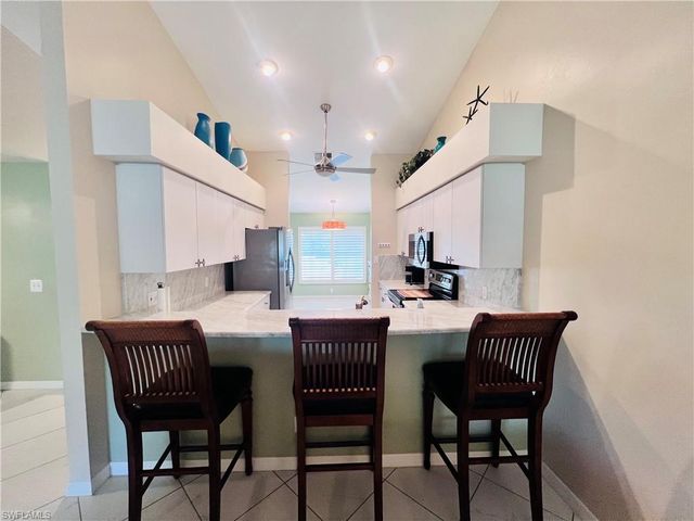 8073 Panther TRL 1404, Naples, FL 34113