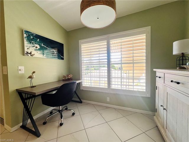 8073 Panther TRL 1404, Naples, FL 34113