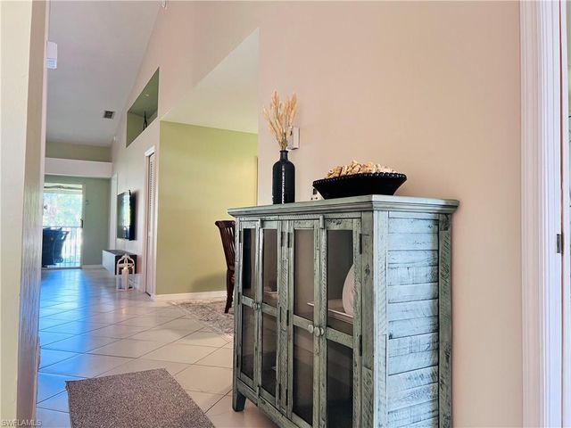 8073 Panther TRL 1404, Naples, FL 34113