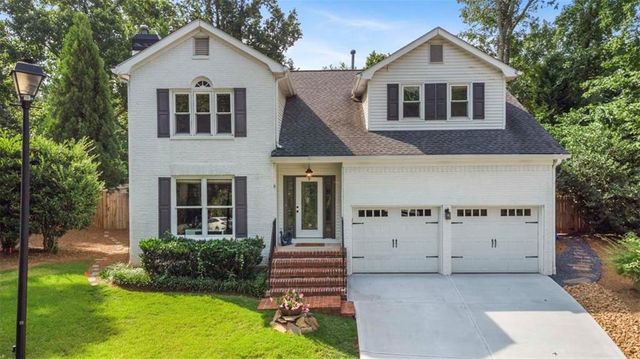 1213 Club Walk NE Drive, Brookhaven, GA 30319