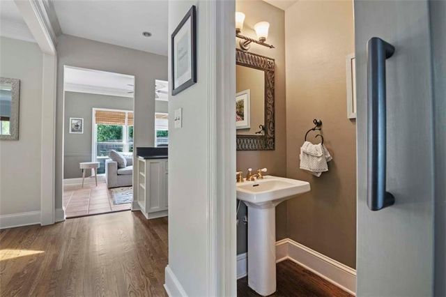 1213 Club Walk NE Drive, Brookhaven, GA 30319