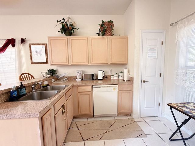 329 WINDSOR PLACE, Davenport, FL 33896