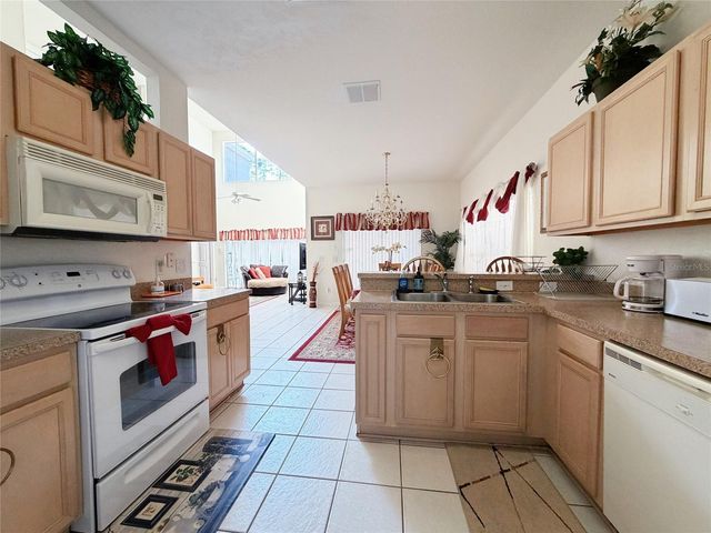 329 WINDSOR PLACE, Davenport, FL 33896