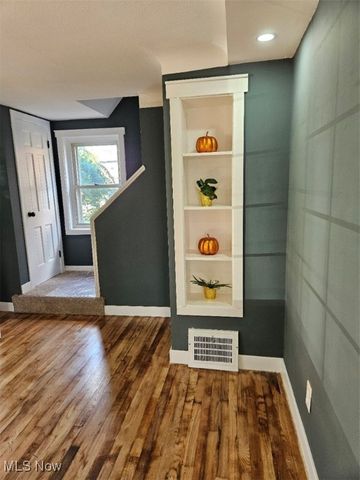 22000 Kennison Avenue, Euclid, OH 44123