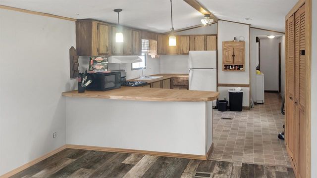 W5893 OXBOW TRAIL, Princeton, WI 54968