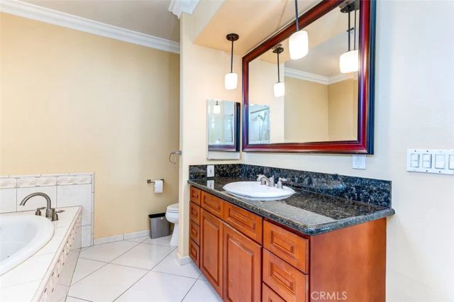 4326 Clara, Cudahy, CA 90201