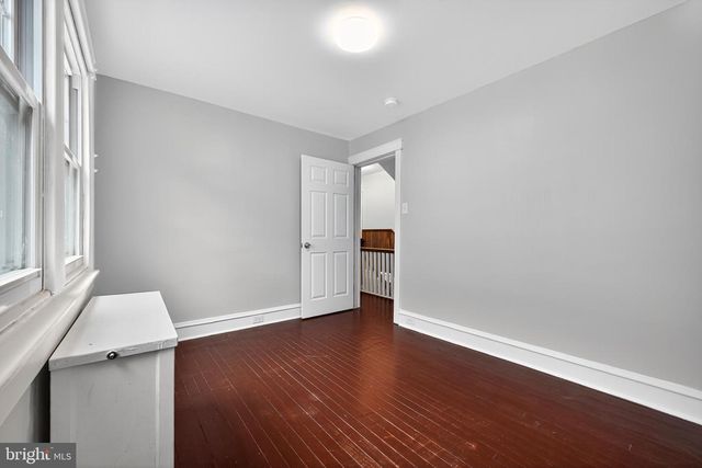 29 E FREEDLEY ST, Norristown, PA 19401