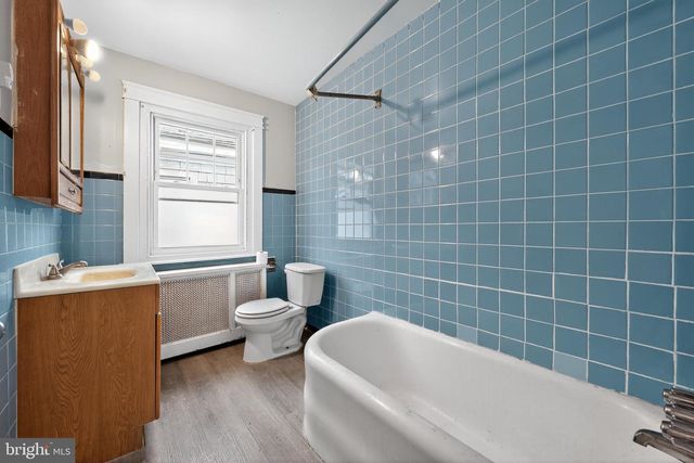 29 E FREEDLEY ST, Norristown, PA 19401