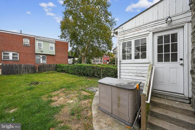 29 E FREEDLEY ST, Norristown, PA 19401