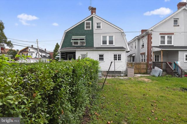 29 E FREEDLEY ST, Norristown, PA 19401