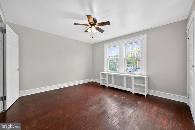 29 E FREEDLEY ST, Norristown, PA 19401