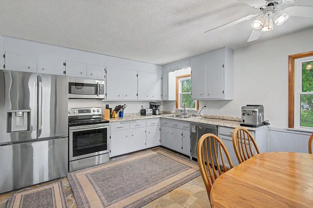6535 Berkshire Lane N, Maple Grove, MN 55311