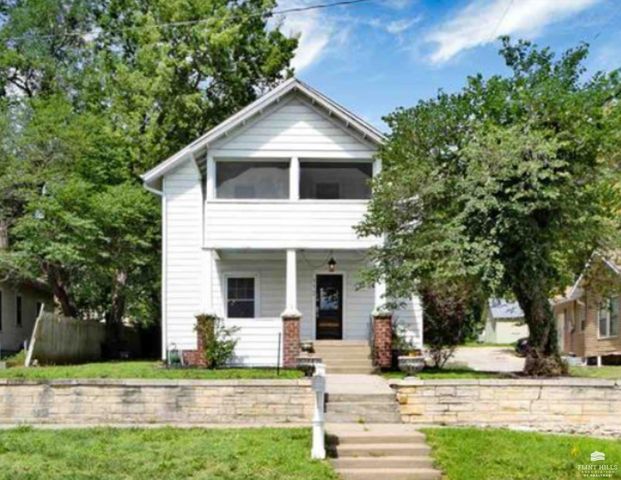 112 S Martin Luther King Jr Drive, Manhattan, KS 66502