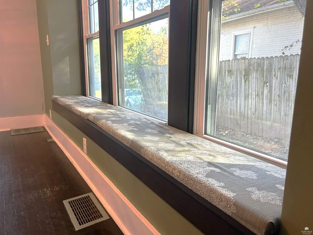 112 S Martin Luther King Jr Drive, Manhattan, KS 66502