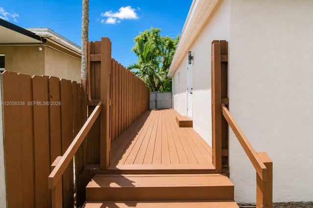 6361 Tamiami Canal Rd, Miami, FL 33126