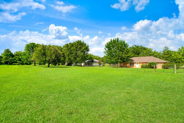 4405 County Road 42600, Paris, TX 75462