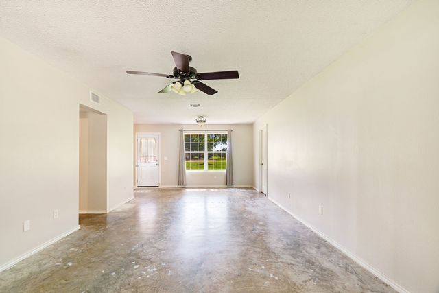 4405 County Road 42600, Paris, TX 75462