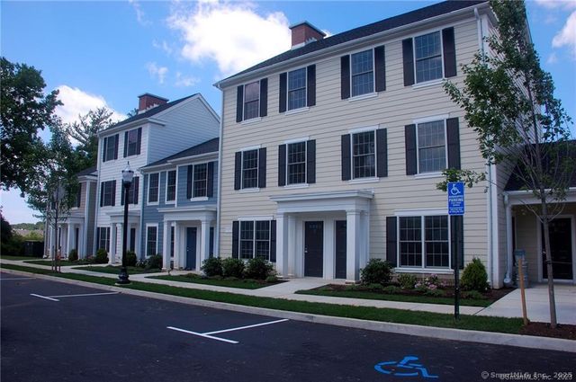 1 Birch Drive G1, Stamford, CT 06902