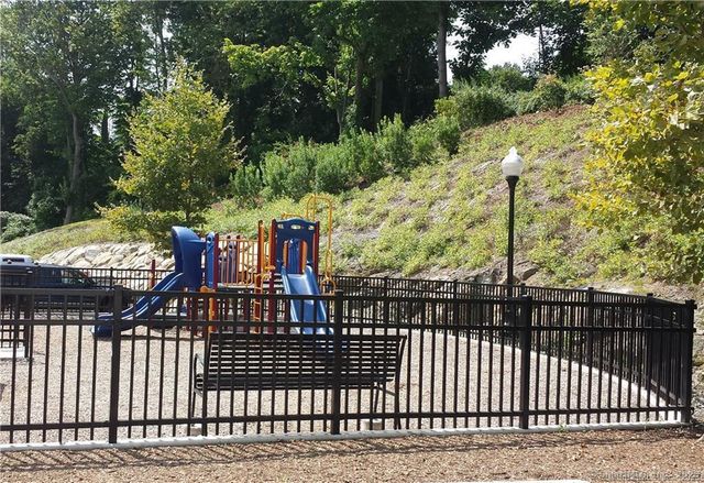 1 Birch Drive G1, Stamford, CT 06902