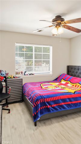 8755 Lassen Ave, Hesperia, CA 92345