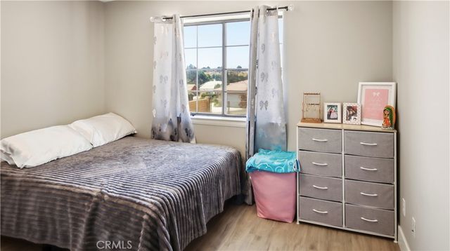 8755 Lassen Ave, Hesperia, CA 92345