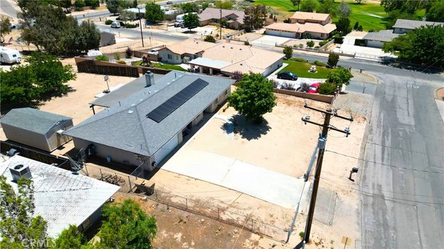 8755 Lassen Ave, Hesperia, CA 92345