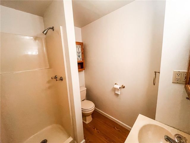 628 S Clay Street, Nevada, MO 64772