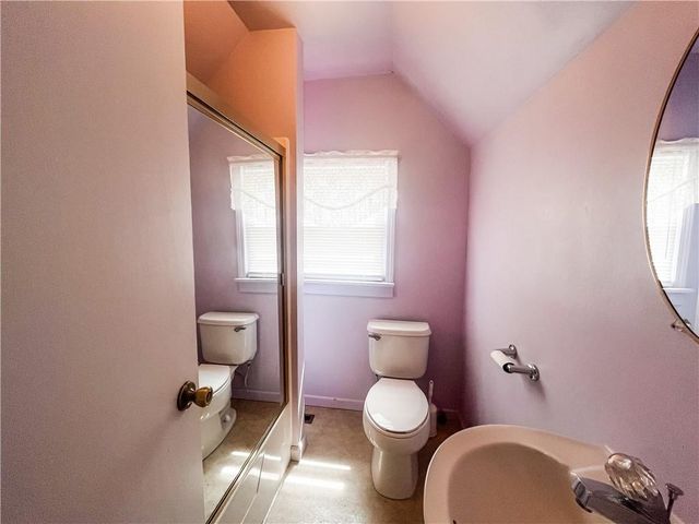 628 S Clay Street, Nevada, MO 64772