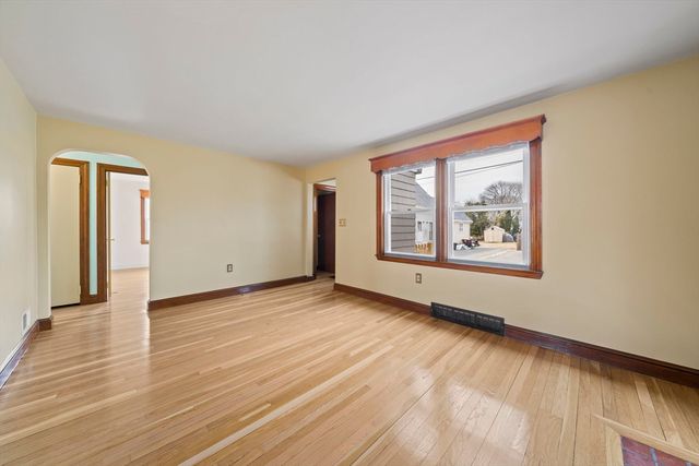 14 Crescent Rd., Weymouth, MA 02191