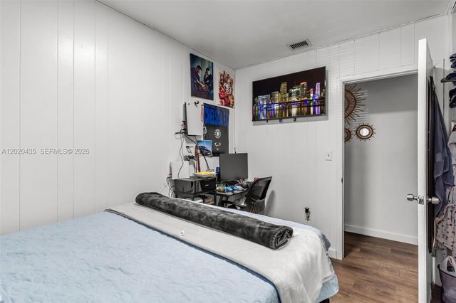 13075 NW 16th Ave, North Miami, FL 33167
