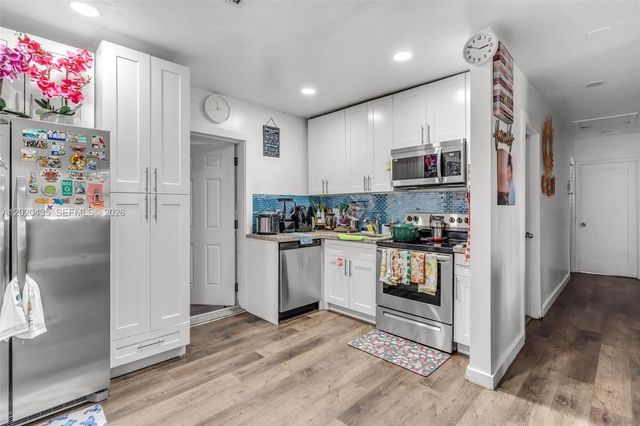 13075 NW 16th Ave, North Miami, FL 33167