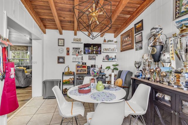 13075 NW 16th Ave, North Miami, FL 33167