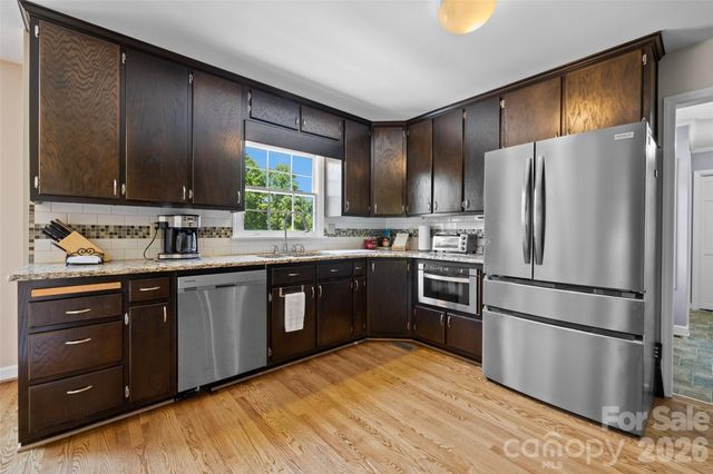 3010 Eaker Drive, Cherryville, NC 28021