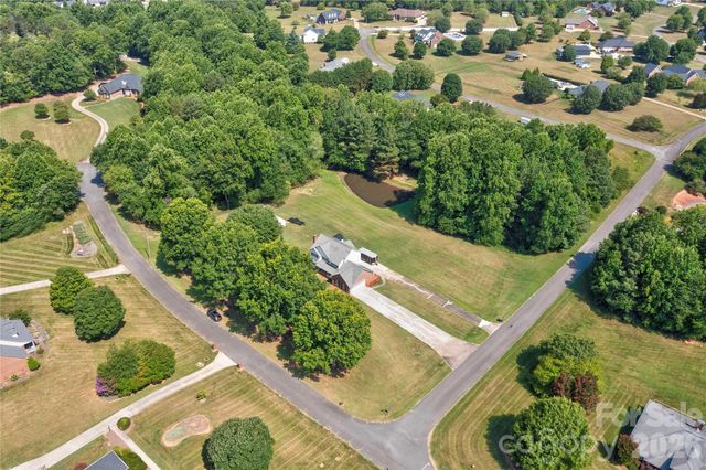 3010 Eaker Drive, Cherryville, NC 28021