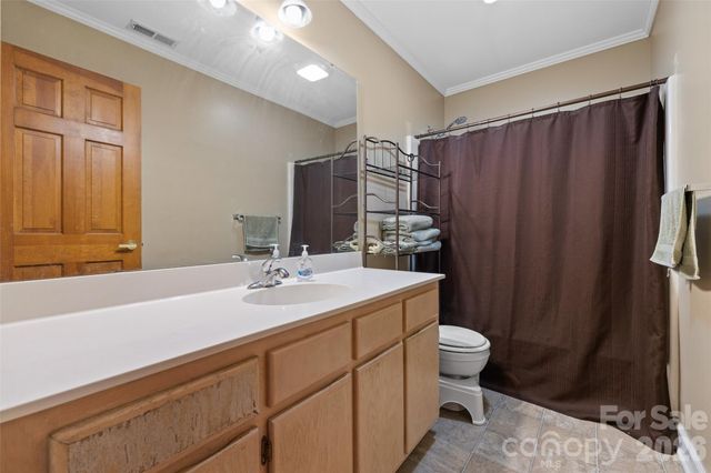 3010 Eaker Drive, Cherryville, NC 28021