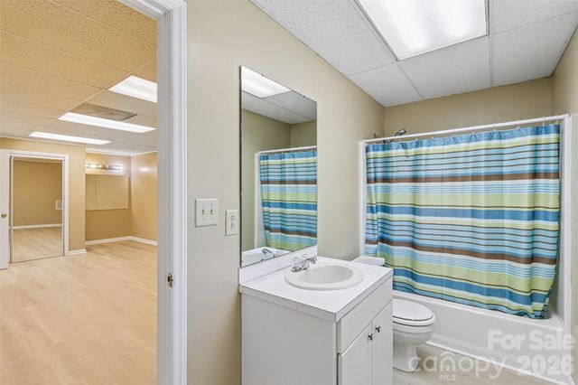 3010 Eaker Drive, Cherryville, NC 28021