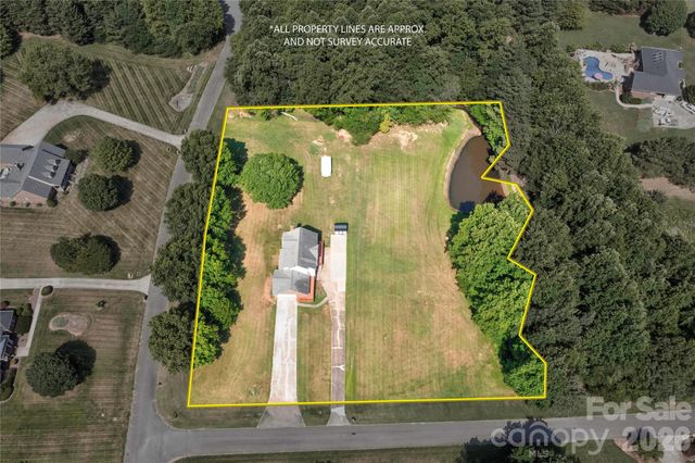 3010 Eaker Drive, Cherryville, NC 28021