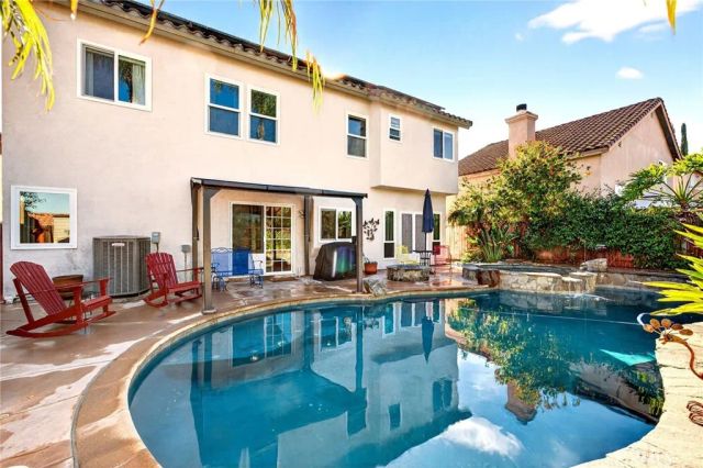 45371 Corte Progreso, Temecula, CA 92592