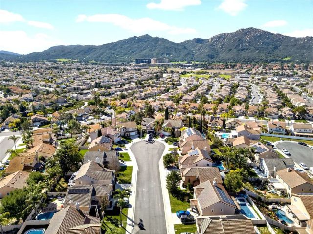 45371 Corte Progreso, Temecula, CA 92592