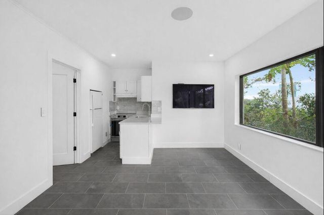 3720 Morton Avenue 2, West Palm Beach, FL 33405