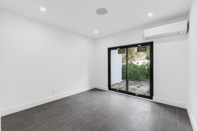 3720 Morton Avenue 2, West Palm Beach, FL 33405